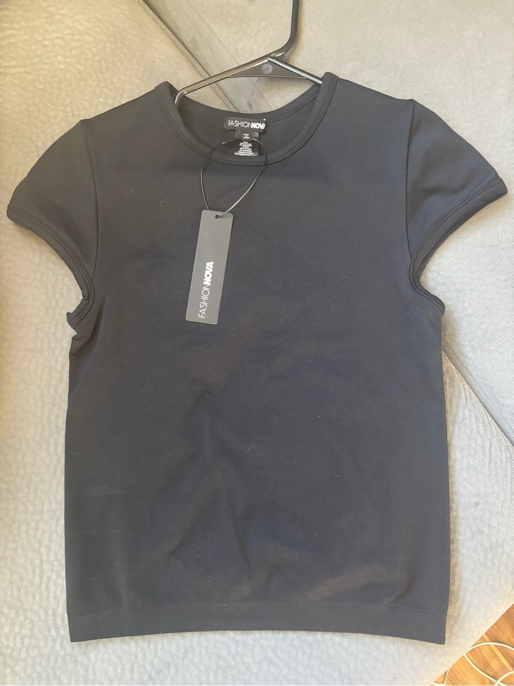 Fashion Nova Black Short Sleeve Crewneck Tee